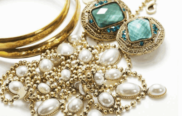 【易币付(中国)】2018年韩国个人饰品行业预测分析报告